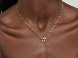 Gold Necklace for Women - Bow Necklace 14K Dainty Gold Necklace Cute Small Tiny Bow Pendant Choker Chain Necklace Trendy Necklaces for Women Gold Jewelry Gift